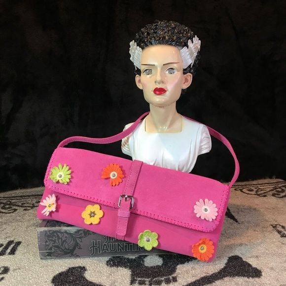 Urban Outfitters Handbags - Urban Outfitters Y2K/ Barbie inspired Hot Pink Purse, Bright Trendy Flow…